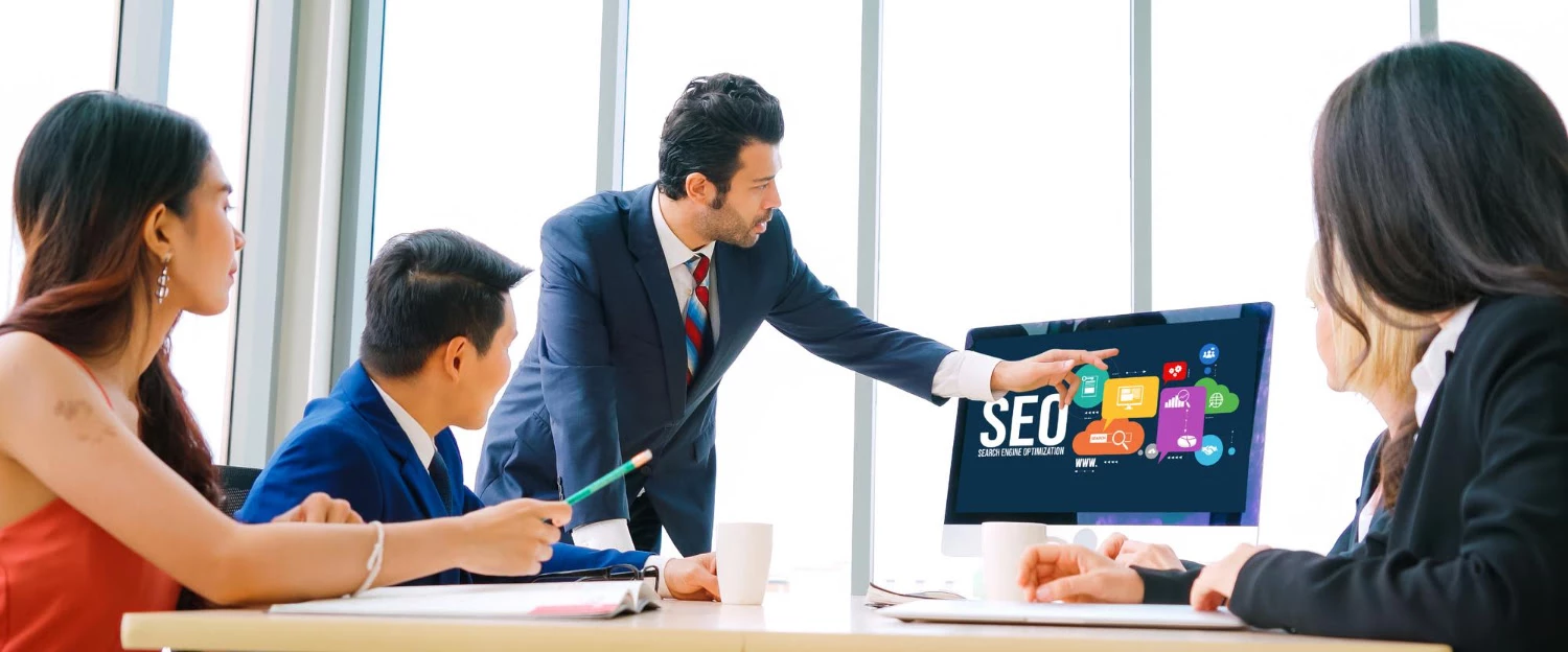 เปรียบเทียบฟีเจอร์ AI ระหว่าง Rank Math และ Yoast SEO